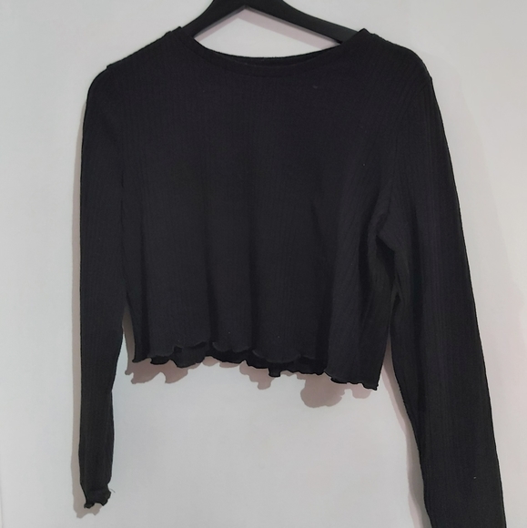 Black shein long sleeve crop top - Picture 3 of 4